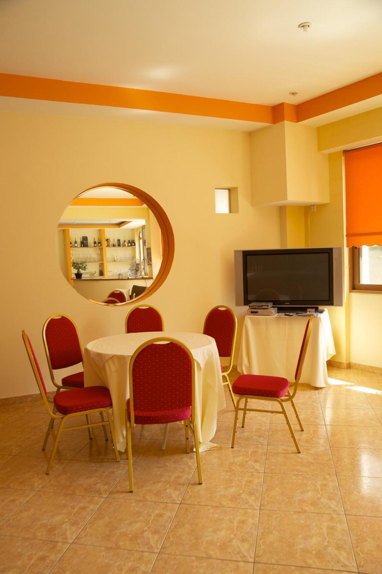 Hotel Drosia Messíni المظهر الخارجي الصورة